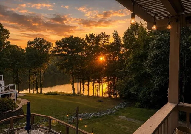 Photo 2 of Single family home for sale at 1020 Patina Pt, Peachtree City, GA 30269 | MLS# 7858639 | Listing updated on 2026-10-24