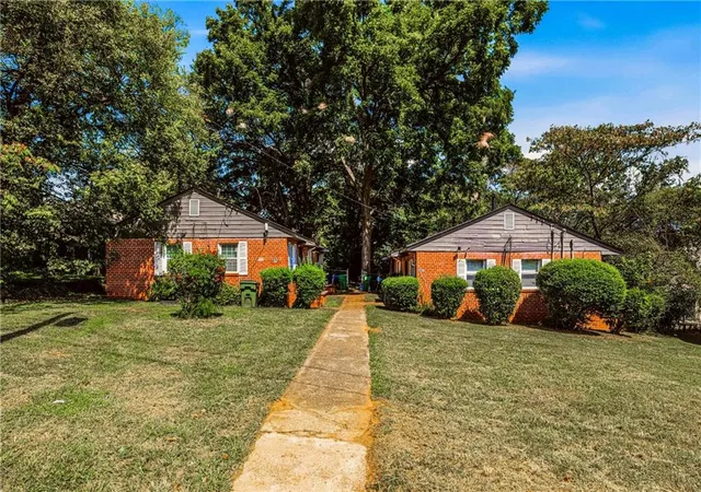 Photo 1 of Sale Pending at 667 Thurmond St Nw, Atlanta, GA 30314 | MLS# 7838357 | Listing updated on 2026-10-23