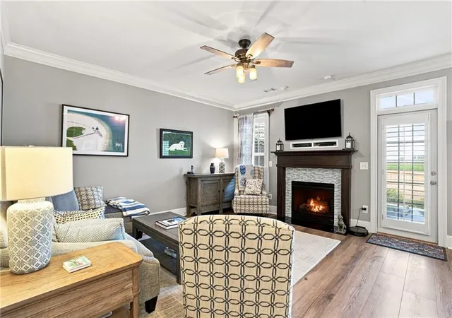 Photo 3 of Townhouse for sale at 10289 Midway Ave, Johns Creek, GA 30022 | MLS# 7836686 | Listing updated on 2026-09-18
