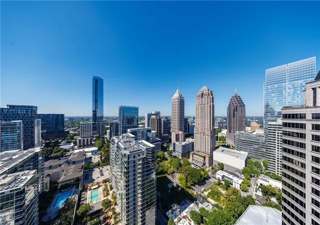 Listing Photo 1 - Condo for sale in building located at 1080 Peachtree St Ne, Atlanta, GA 30309 - Unit #3116