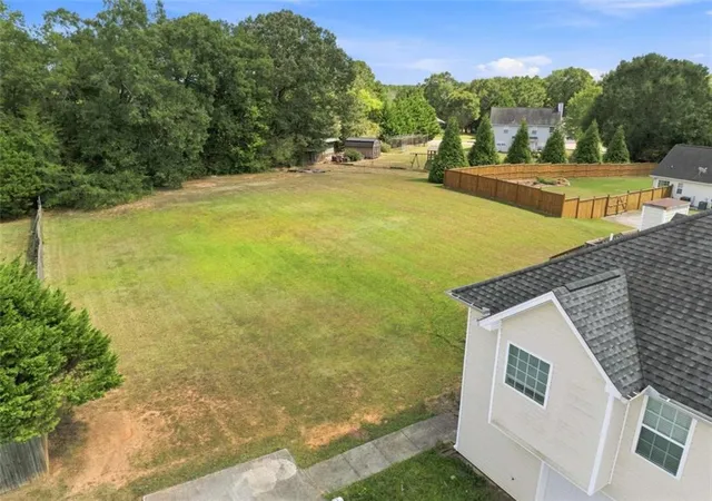 Photo 3 of Single family home for sale at 10 Seay Dr, Rome, GA 30161 | MLS# 7844707 | Listing updated on 2026-10-04