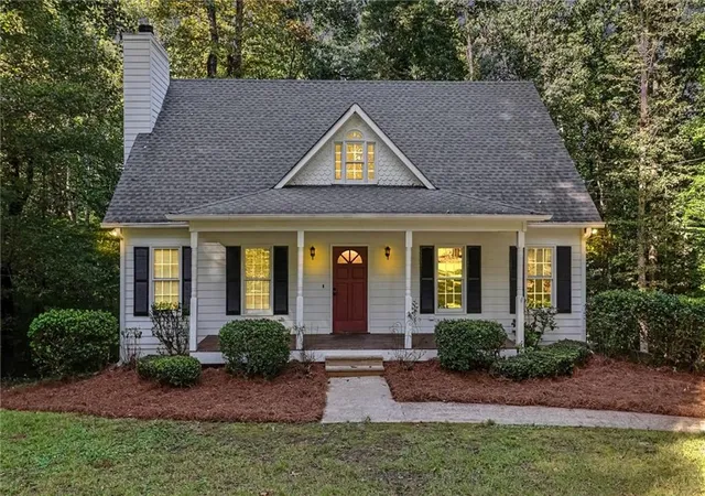 Photo 2 of Single family home for sale at 5960 Bridle Dr, Cumming, GA 30028 | MLS# 7835122 | Listing updated on 2026-09-11