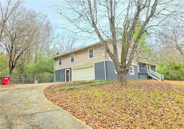 Photo 3 of Single family home for sale at 1181 Greentree Pkwy, Macon, GA 31220 | MLS# 7831368 | Listing updated on 2026-09-03