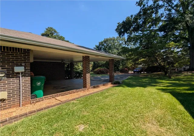 Photo 3 of Sale Pending at 2616 Oswood Dr, Tucker, GA 30084 | MLS# 7833421 | Listing updated on 2026-09-15