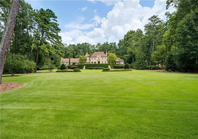 Photo 1 of Single family home for sale at 5375 Long Island Dr, Atlanta, GA 30327 | MLS# 7825898 | Listing updated on 2026-09-24