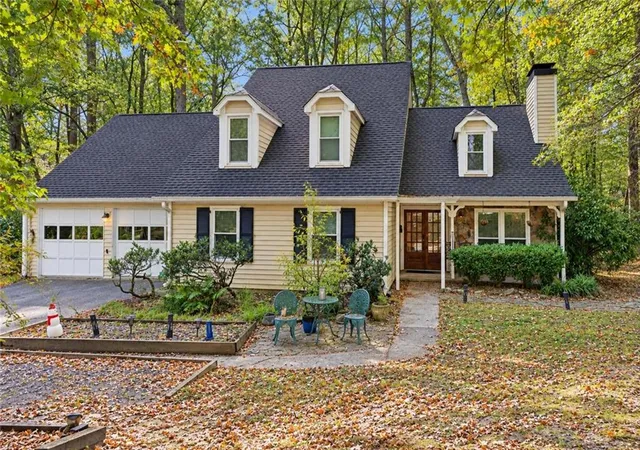 Photo 1 of Single family home for sale at 831 Pinebrook Ct, Alpharetta, GA 30009 | MLS# 7858635 | Listing updated on 2026-10-29
