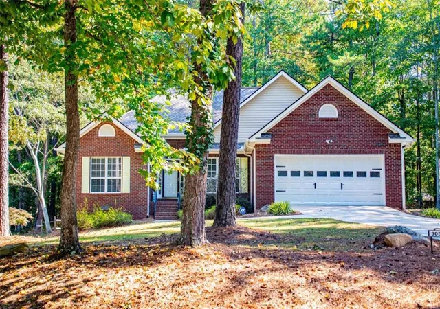 Photo 2 of Single family home for sale at 3051 Lakeview Pkwy, Villa Rica, GA 30180 | MLS# 7855348 | Listing updated on 2026-10-21