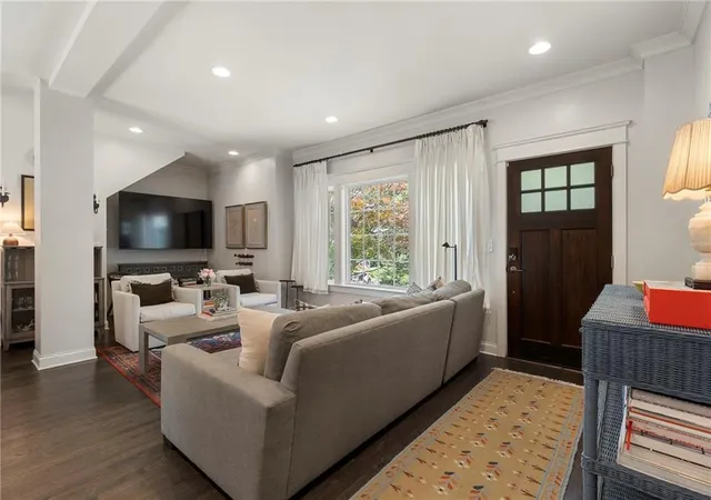 Photo 3 of Sale Pending at 1566 Steele Dr Nw, Atlanta, GA 30309 | MLS# 7820200 | Listing updated on 2026-09-09