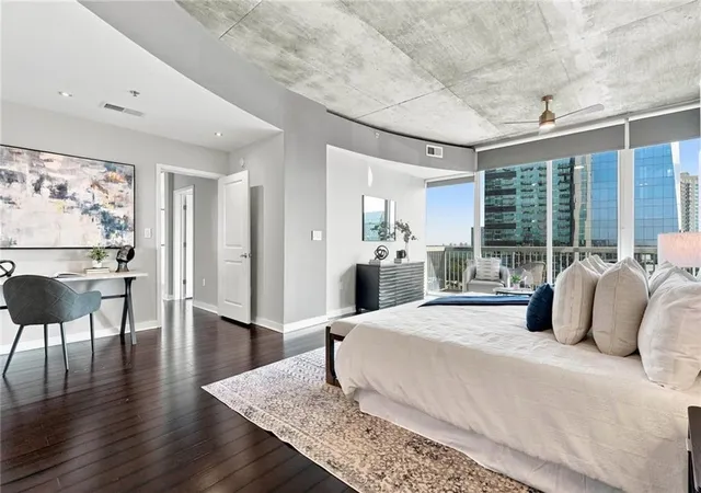 Photo 3 of Sale Pending at 3324 Peachtree Rd Ne #1911, Atlanta, GA 30326 | MLS# 7828836 | Listing updated on 2026-10-23
