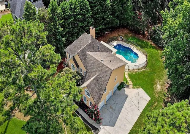 Photo 3 of Sale Pending at 205 Harbor Lakes Way, Fayetteville, GA 30215 | MLS# 7834736 | Listing updated on 2026-09-29