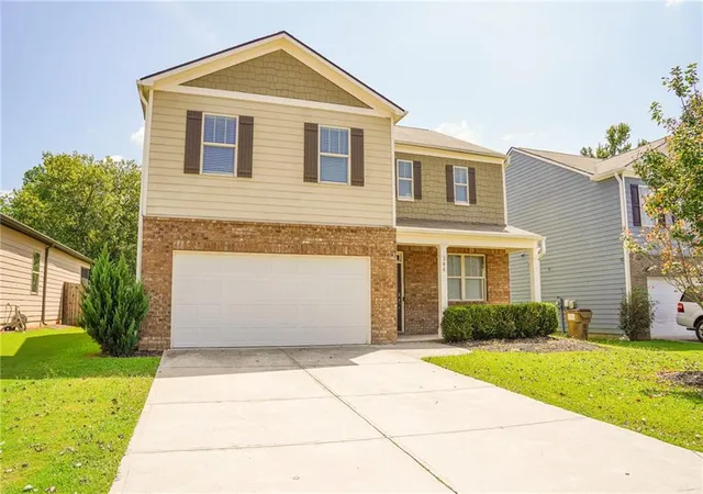 Photo 3 of Sale Pending at 346 Maple Brk Dr, Dawsonville, GA 30534 | MLS# 7840864 | Listing updated on 2026-10-06