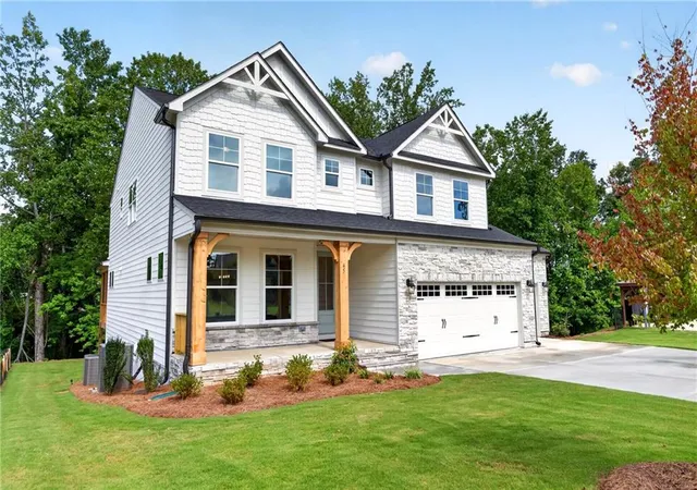 Photo 2 of Single family home for sale at 45 Cedar Crest Ln, Dawsonville, GA 30534 | MLS# 7829627 | Listing updated on 2026-10-29