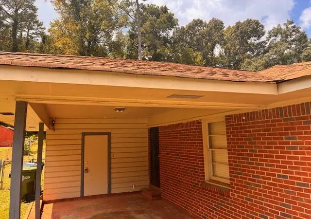 Photo 2 of Single family home for sale at 2635 Fairlane Dr SE, Atlanta, GA 30354 | MLS# 7830710 | Listing updated on 2026-10-29