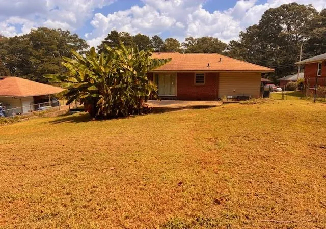 Photo 4 of Single family home for sale at 2635 Fairlane Dr SE, Atlanta, GA 30354 | MLS# 7830710 | Listing updated on 2026-10-29