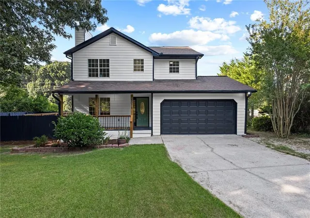 Photo 1 of Single family home for sale at 3075 Ashly Forest Dr, Snellville, GA 30078 | MLS# 7830798 | Listing updated on 2026-09-05