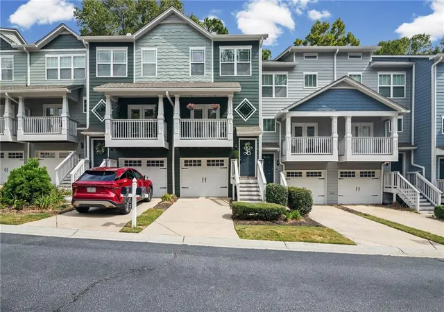 Photo 3 of Townhouse for sale at 1417 Liberty Pkwy Nw, Atlanta, GA 30318 | MLS# 7844341 | Listing updated on 2026-10-08