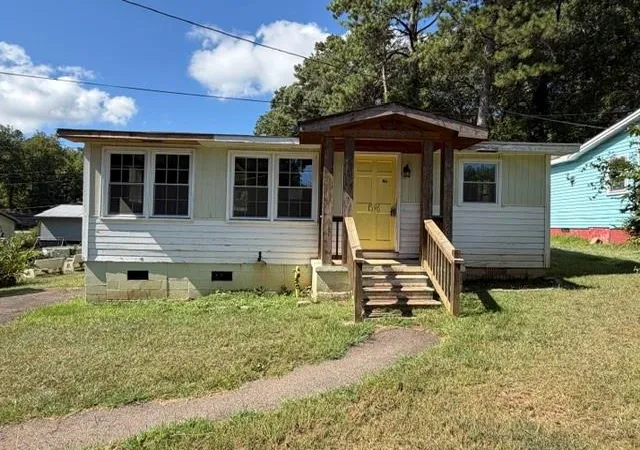 Photo 2 of Sale Pending at 1596 Mlk Jr Dr, Monticello, GA 31064 | MLS# 7833237 | Listing updated on 2026-10-01