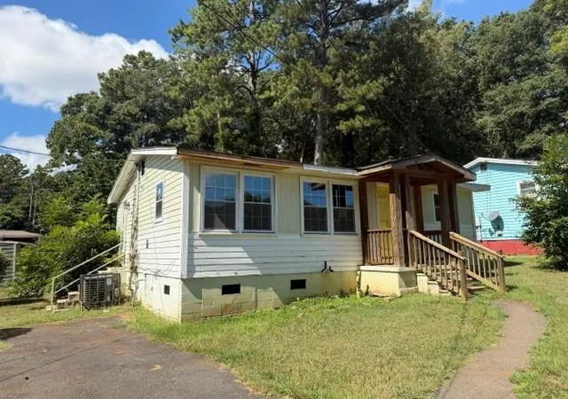 Photo 3 of Sale Pending at 1596 Mlk Jr Dr, Monticello, GA 31064 | MLS# 7833237 | Listing updated on 2026-10-01