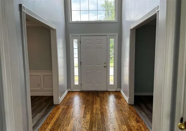Photo 3 of Single family home for sale at 500 Kings Pl, Riverdale, GA 30296 | MLS# 7833617 | Listing updated on 2026-09-07