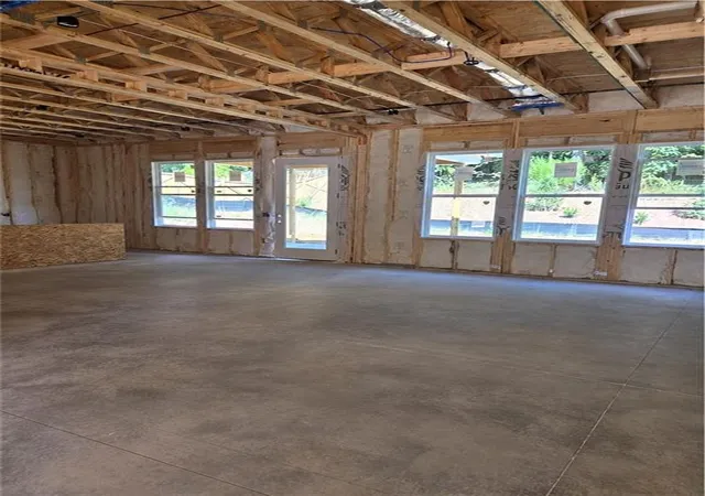 Photo 3 of Single family home for sale at 735 Crst Line Trl, Powder Springs, GA 30127 | MLS# 7815889 | Listing updated on 2026-09-30