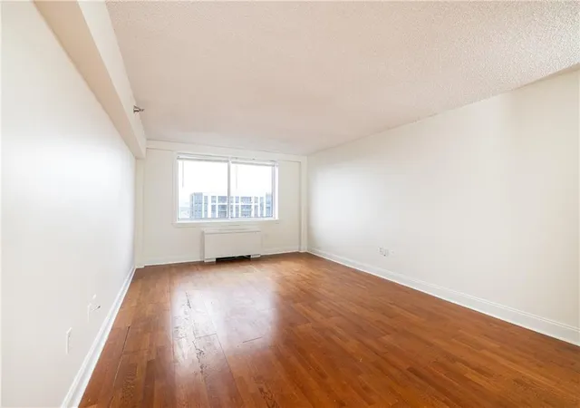 Photo 2 of Condo for sale at 2479 Peachtree Rd NE #1706, Atlanta, GA 30305 | MLS# 7836025 | Listing updated on 2026-09-12