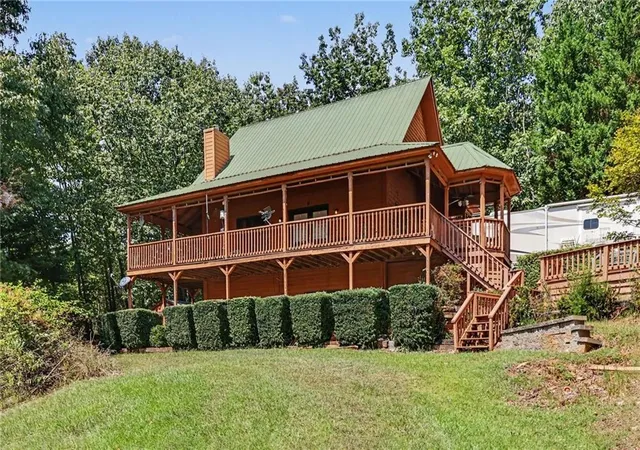 Photo 1 of Single family home for sale at 825 Satterfield Rd, Cleveland, GA 30528 | MLS# 7830196 | Listing updated on 2026-09-09