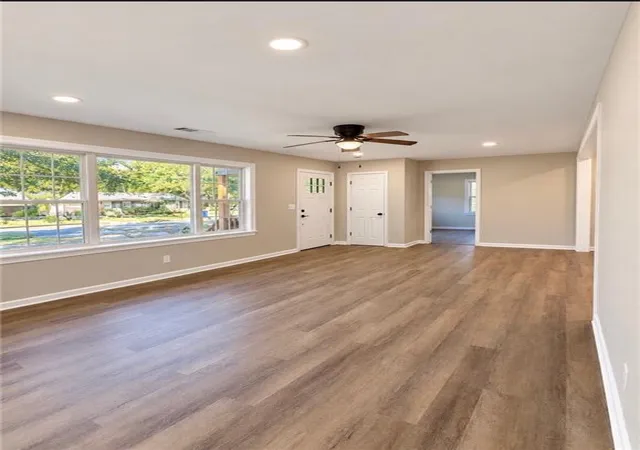 Photo 4 of Single family home for sale at 13 Rooney Rd SW, Rome, GA 30165 | MLS# 7860609 | Listing updated on 2026-10-29