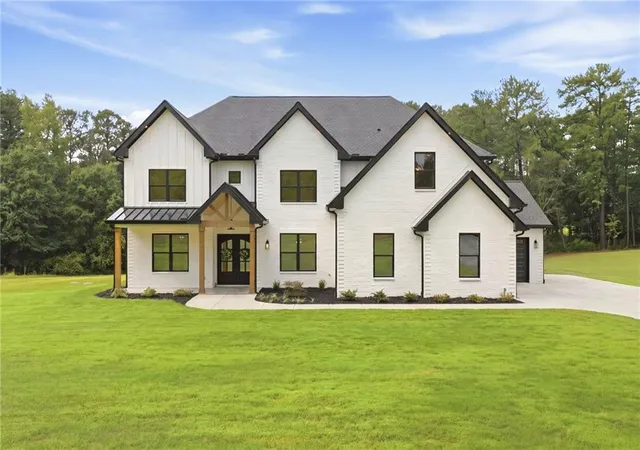 Photo 2 of Sale Pending at 2087 Crk Nation Rd, Jefferson, GA 30549 | MLS# 7838123 | Listing updated on 2026-10-03