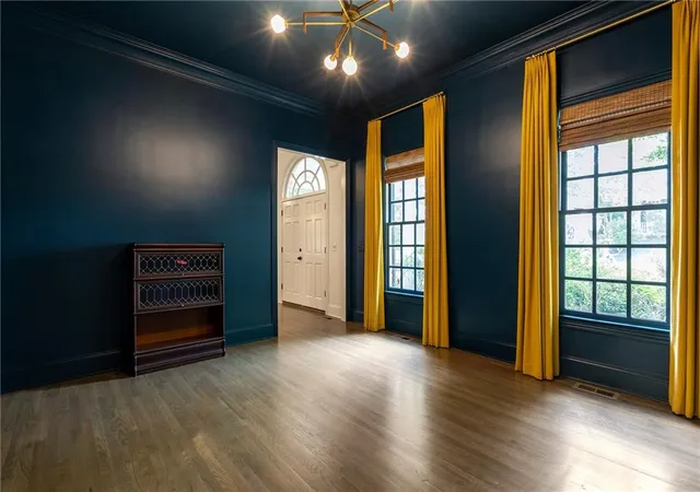 Photo 4 of Single family home for sale at 13 Revival St, Roswell, GA 30075 | MLS# 7835243 | Listing updated on 2026-09-11