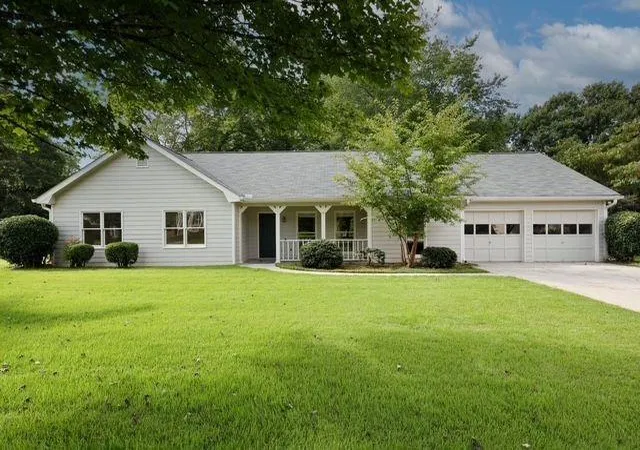 Photo 1 of Single family home for sale at 1106 Lakeridge Ct, Grayson, GA 30017 | MLS# 7815614 | Listing updated on 2026-09-19