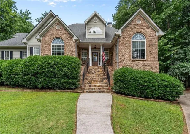 Photo 1 of Single family home for sale at 4050 Golfview Ct, Villa Rica, GA 30180 | MLS# 7843961 | Listing updated on 2026-09-29