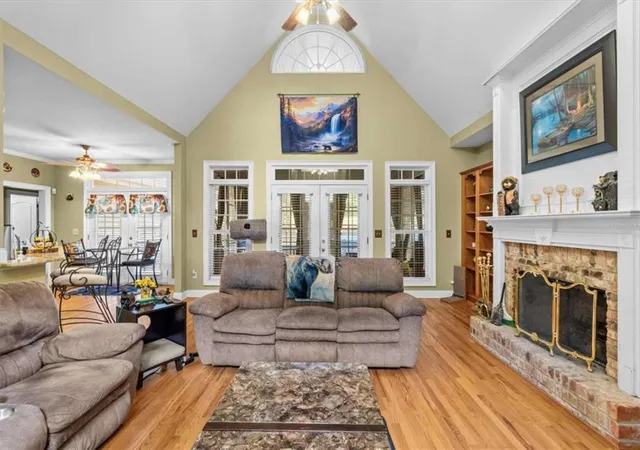 Photo 4 of Single family home for sale at 4050 Golfview Ct, Villa Rica, GA 30180 | MLS# 7843961 | Listing updated on 2026-09-29