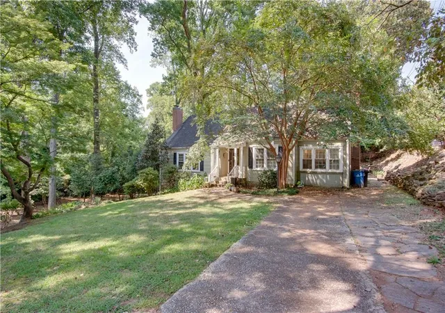 Photo 1 of Sale Pending at 2743 Kimmeridge Dr, Atlanta, GA 30344 | MLS# 7832036 | Listing updated on 2026-10-23