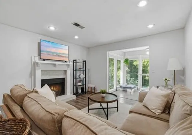 Photo 1 of Condo for sale at 2698 Suwanee Way, Marietta, GA 30067 | MLS# 7794570 | Listing updated on 2026-09-13