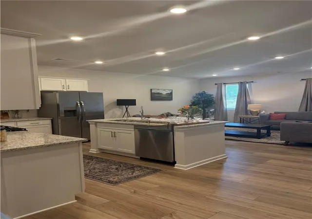 Photo 3 of Single family home for sale at 9 Cedar Hl Dr, Dallas, GA 30132 | MLS# 7840752 | Listing updated on 2026-09-29