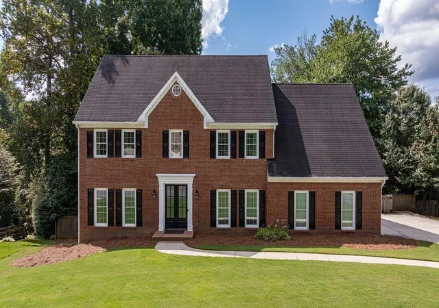 Photo 1 of Sale Pending at 4728 Stirling Ct Ne, Marietta, GA 30068 | MLS# 7831502 | Listing updated on 2026-09-18