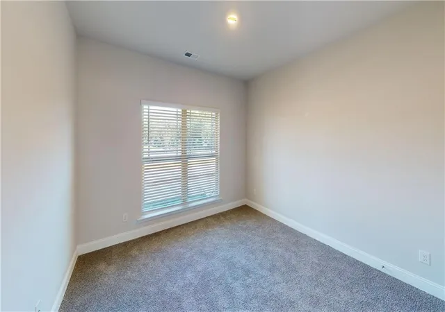 Photo 4 of Single family home for sale at 1031 Holliday Pass #19, Griffin, GA 30223 | MLS# 7841848 | Listing updated on 2026-10-28