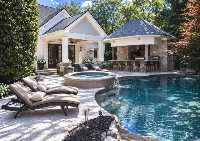 Photo 3 of Single family home for sale at 3594 Tuxedo Ct, Atlanta, GA 30305 | MLS# 7732140 | Listing updated on 2026-09-23