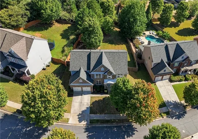 Photo 3 of Sale Pending at 126 Edgewater Trl, Canton, GA 30115 | MLS# 7840013 | Listing updated on 2026-10-04