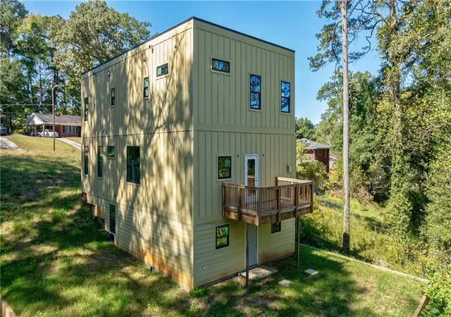 Photo 1 of Single family home for sale at 2918 Level Ridge Rd SE, Atlanta, GA 30354 | MLS# 7859467 | Listing updated on 2026-10-28