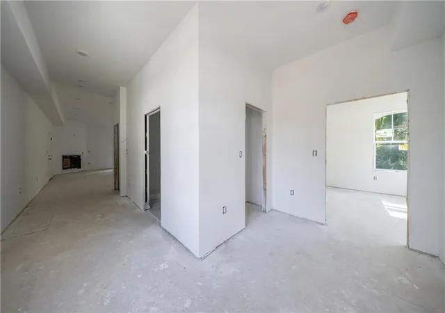 Photo 4 of Single family home for sale at 2918 Level Ridge Rd SE, Atlanta, GA 30354 | MLS# 7859467 | Listing updated on 2026-10-28
