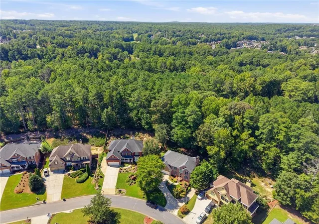 Photo 2 of Single family home for sale at 6034 Addington Dr Nw, Acworth, GA 30101 | MLS# 7833432 | Listing updated on 2026-09-12