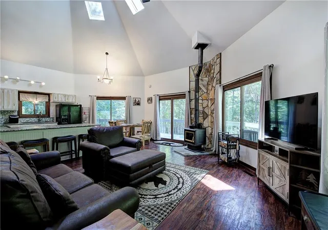 Photo 4 of Single family home for sale at 149 Long Swamp Dr, Jasper, GA 30143 | MLS# 7818160 | Listing updated on 2026-09-03