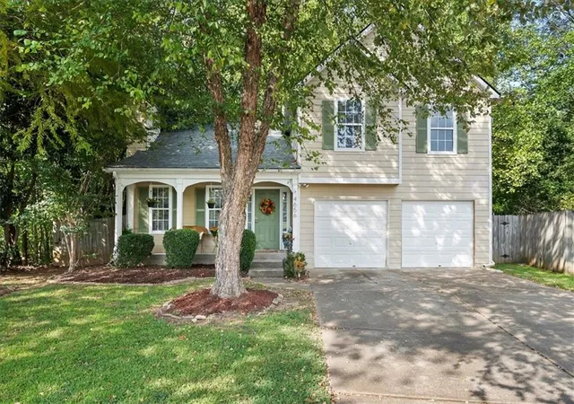 Photo 2 of Sale Pending at 4656 Grove Ct, Acworth, GA 30101 | MLS# 7831583 | Listing updated on 2026-09-16