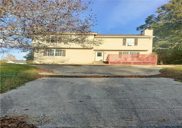 Photo 1 of House for sale at 6565 Carriage Ct, Union City, GA 30291 | MLS# 7858419 | Listing updated on 2026-10-29