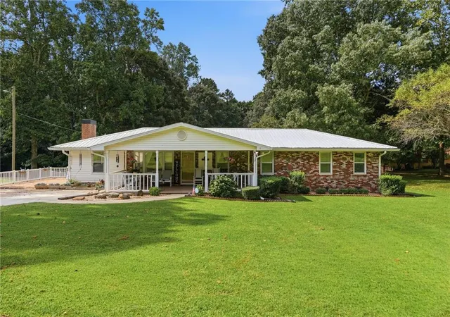 Photo 1 of Single family home for sale at 6757 Campground Rd, Cumming, GA 30040 | MLS# 7844392 | Listing updated on 2026-09-29
