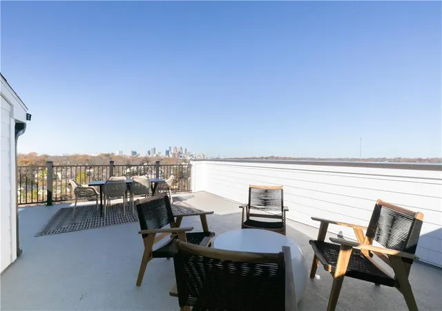 Photo 2 of Condo for sale at 334 Skylar Ct Se #102, Atlanta, GA 30315 | MLS# 7843914 | Listing updated on 2026-09-25