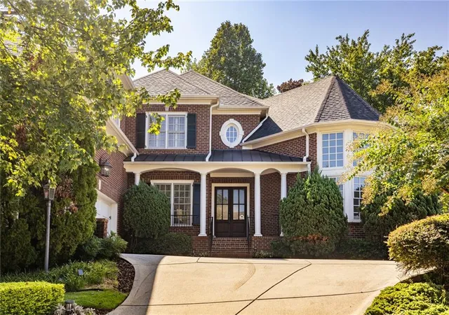 Single family home for sale at 825 Glengate Pl, Sandy Springs, GA 30328 | MLS# 7840868