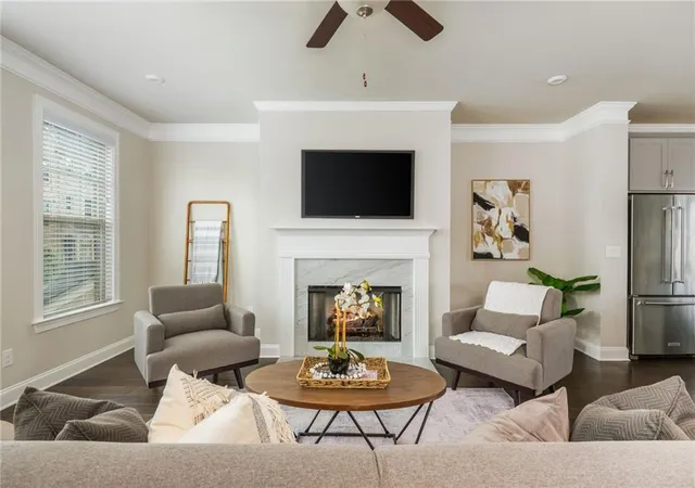 Photo 4 of Townhouse for sale at 1391 Live Oak Ln, Brookhaven, GA 30319 | MLS# 7838931 | Listing updated on 2026-10-28