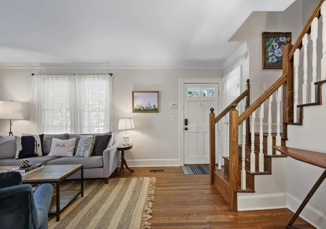 Photo 3 of Single family home for sale at 843 Kings Ct NE, Atlanta, GA 30306 | MLS# 7834163 | Listing updated on 2026-10-06